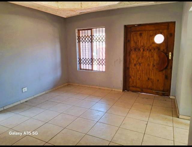 3 BEDROOM HOUSE FOR SALE IN MANKWENG